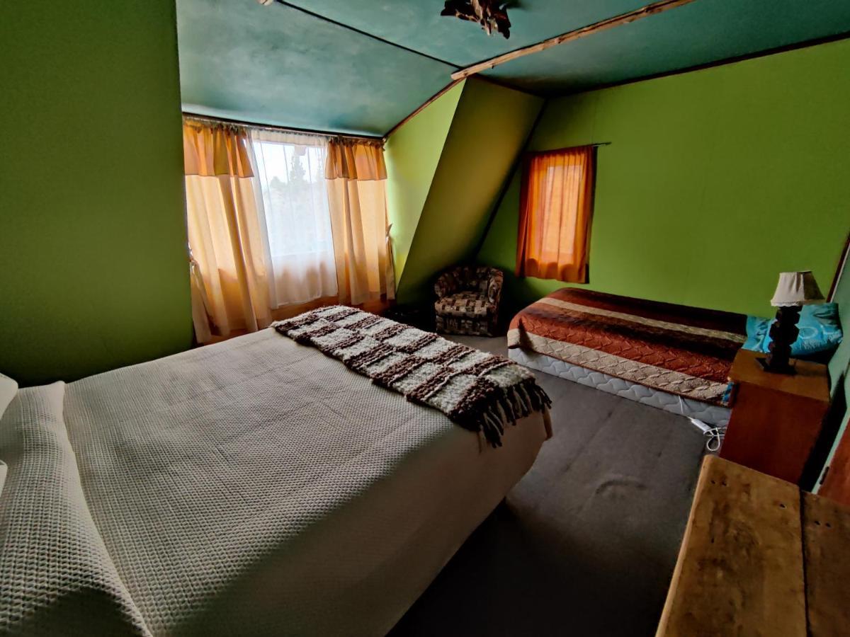 Hosteria Huemules Puerto Guadal Bagian luar foto
