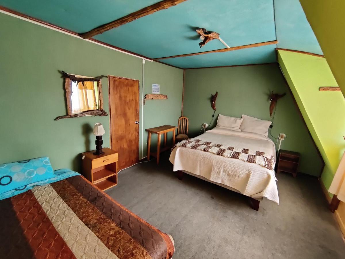Hosteria Huemules Puerto Guadal Bagian luar foto