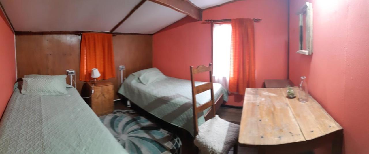Hosteria Huemules Puerto Guadal Bagian luar foto